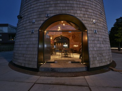 1765 molen brasschaat, molen mariaburg, molen zonder wieken, restaurant verlichting, anthony bellens, taperia 1765, katerheide molen